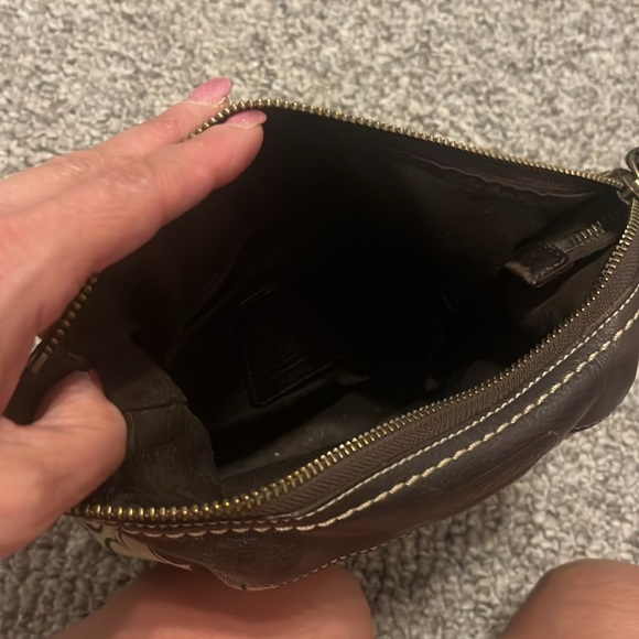 Authentic Coach bag - Picture 8 of 11